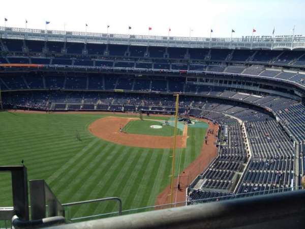 Yankee Stadium, section: 433, row: 7, seat: 20