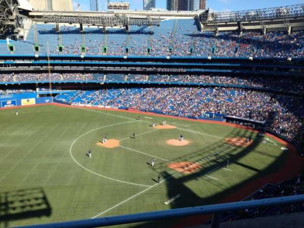 Rogers Centre, section: 535, row: 2, seat: 19