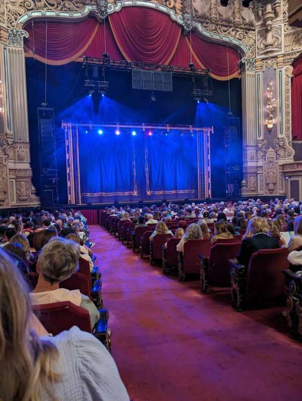 James M. Nederlander Theatre, section: Orchestra L, row: V, seat: 1