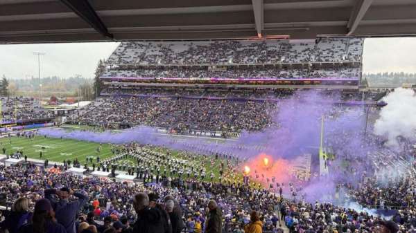 Husky Stadium, section: 225, row: 10, seat: 1