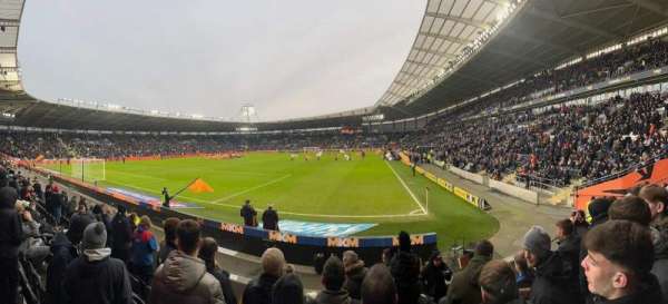 MKM Stadium, section: SW, row: V, seat: 25