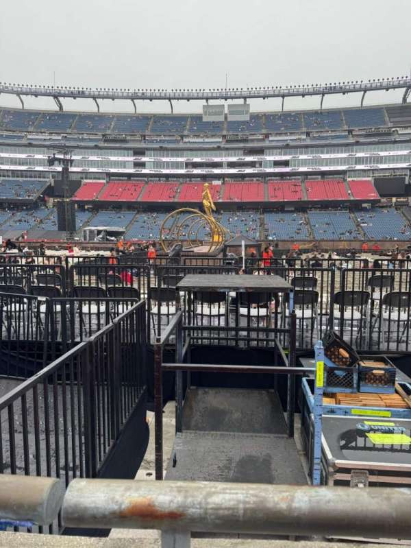 Gillette Stadium, section: 131, row: 1, seat: 10