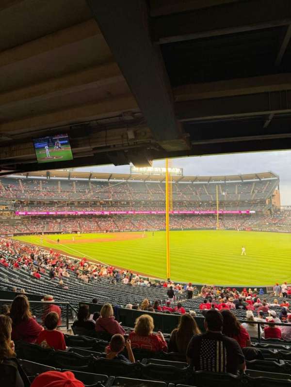Angel Stadium, section: 231, row: H, seat: 17
