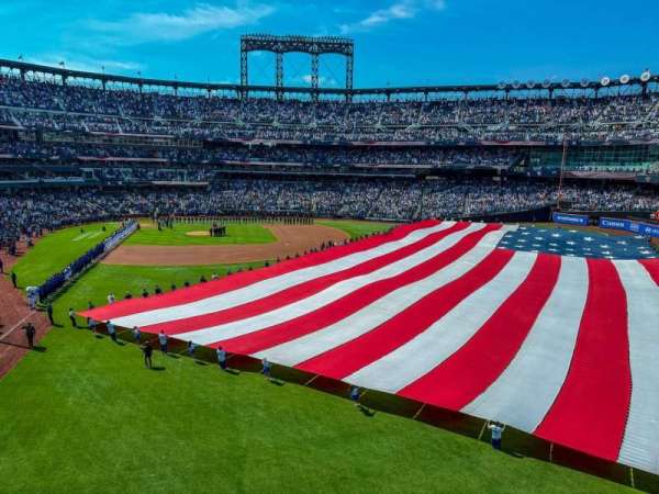 Citi Field, section: 302, row: 1, seat: 9