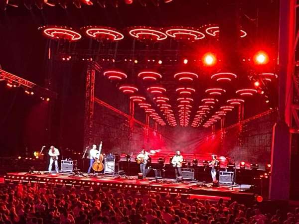 Hartford Healthcare Amphitheatre, section: 302, row: BBB, seat: 28