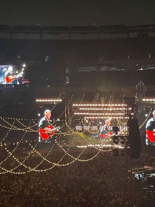 MetLife Stadium, section: 223, row: 3, seat: 6