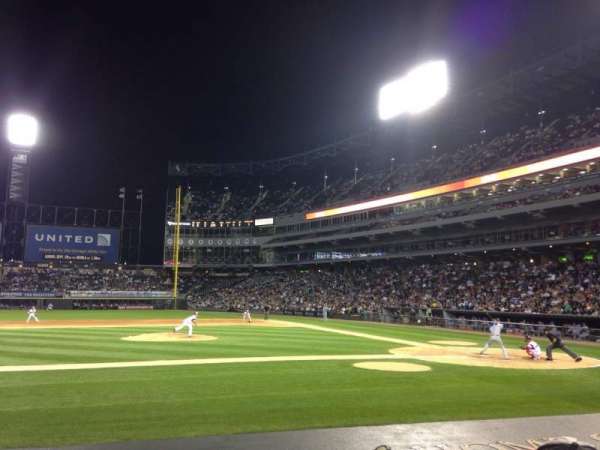 Rate Field, section: 138, row: 10, seat: 8