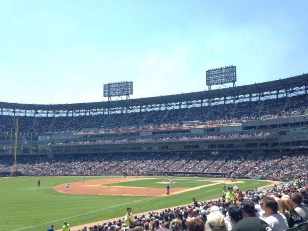 Rate Field, section: 150, row: 26, seat: 4