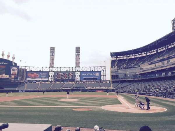 Rate Field, section: 136, row: 9, seat: 7