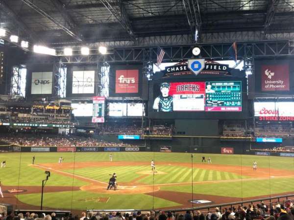 Chase Field, section: 121, row: 27, seat: 1