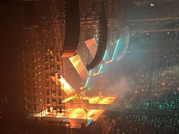 Desert Diamond Arena, section: 102, row: Z, seat: 13