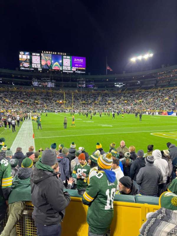 Lambeau Field, section: 134, row: 4, seat: 11