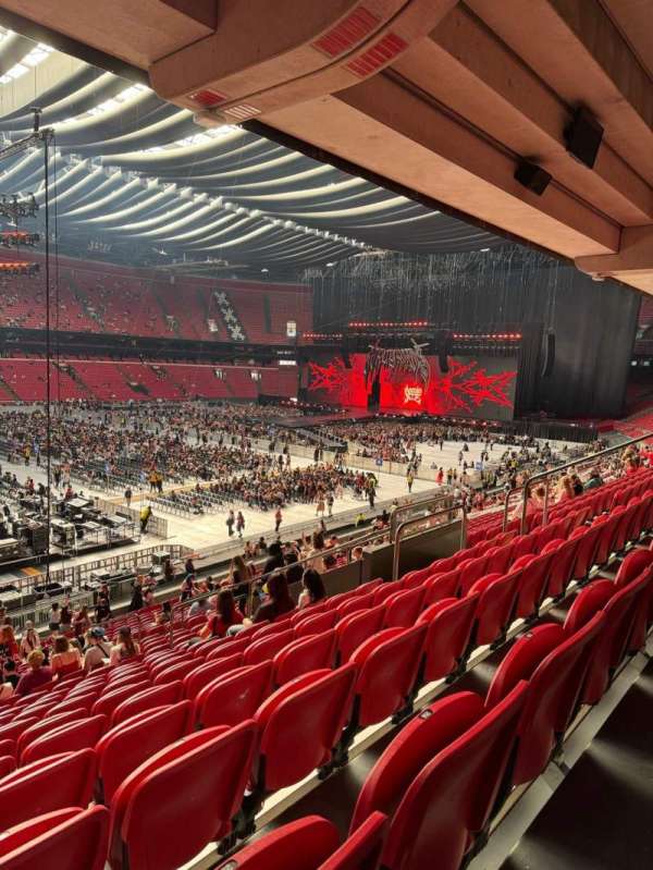 Johan Cruijff ArenA, section: 122, row: 25, seat: 258