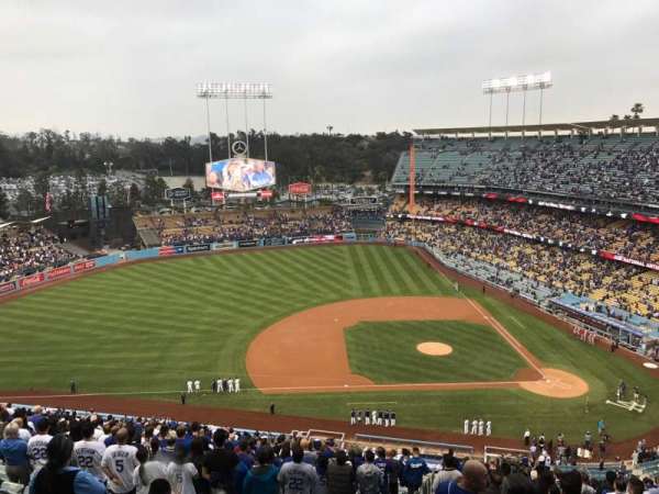 Dodger Stadium, section: 17RS, row: EE, seat: 10