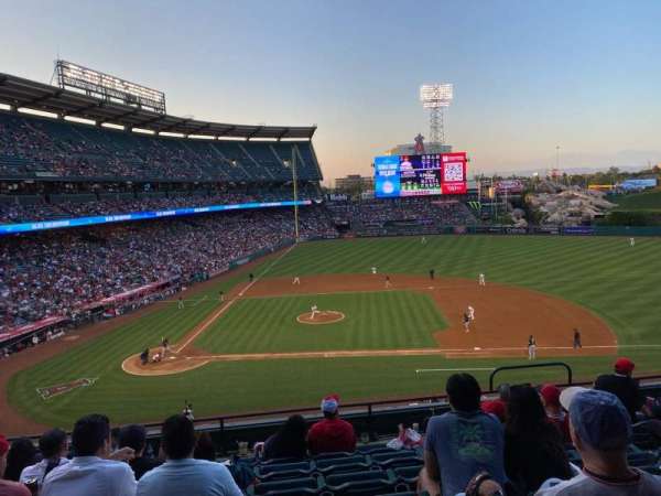 Angel Stadium, section: 333, row: G, seat: 7