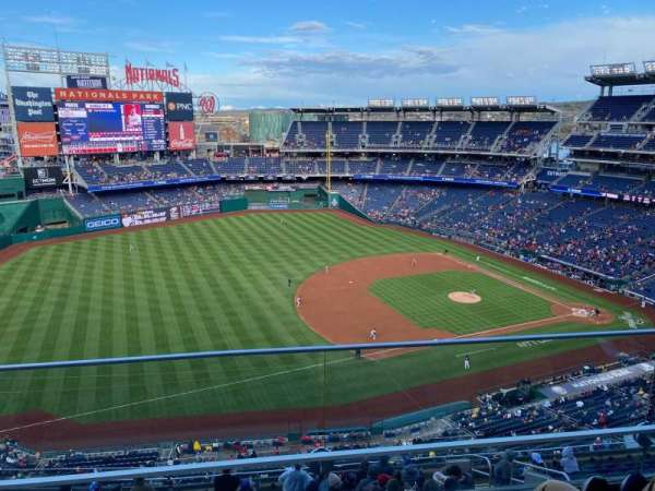 Nationals Park, section: 405, row: B, seat: 20