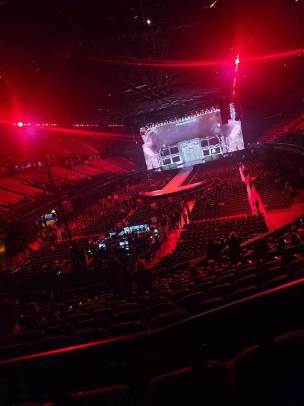 Kia Forum, section: 102, row: 15, seat: 6
