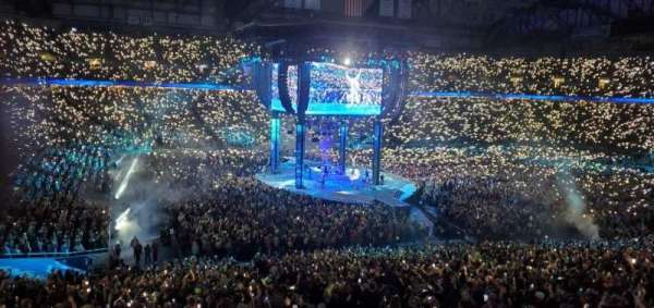 Ford Field, section: 202C, row: 1, seat: 3