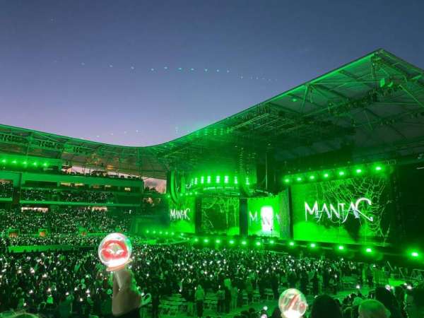 BMO Stadium, section: 111, row: N, seat: 11