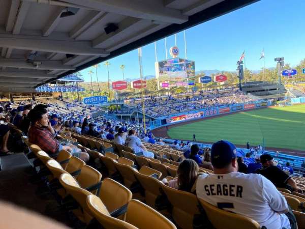 Dodger Stadium, section: 143LG, row: R, seat: 7
