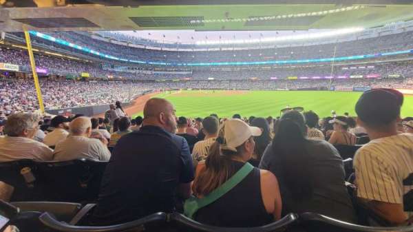 Yankee Stadium, section: 105, row: 15, seat: 17
