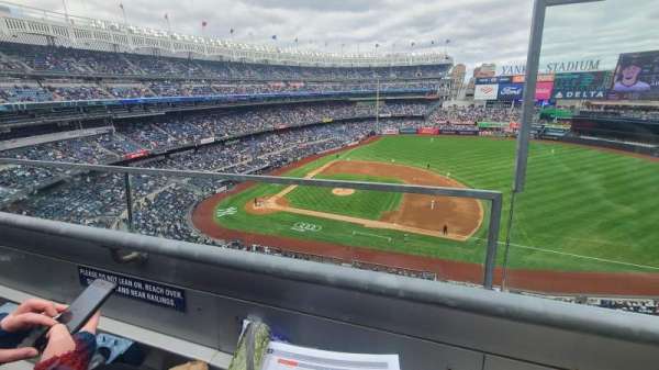 Yankee Stadium, section: 315, row: 1, seat: 1