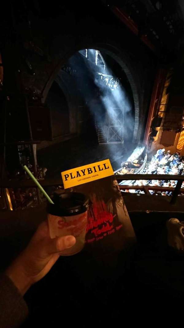 Lunt-Fontanne Theatre, section: LBOXA, row: 1, seat: 5