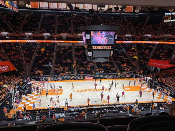 Thompson-Boling Arena, section: Loge 206, row: B, seat: 6