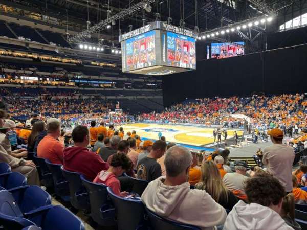 Lucas Oil Stadium, section: 124, row: 18, seat: 7