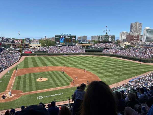 Wrigley Field, section: 322R, row: 9, seat: 15