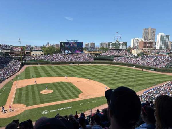 Wrigley Field, section: 322R, row: 9, seat: 13