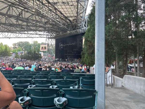 Ameris Bank Amphitheatre, section: 101, row: W, seat: 1