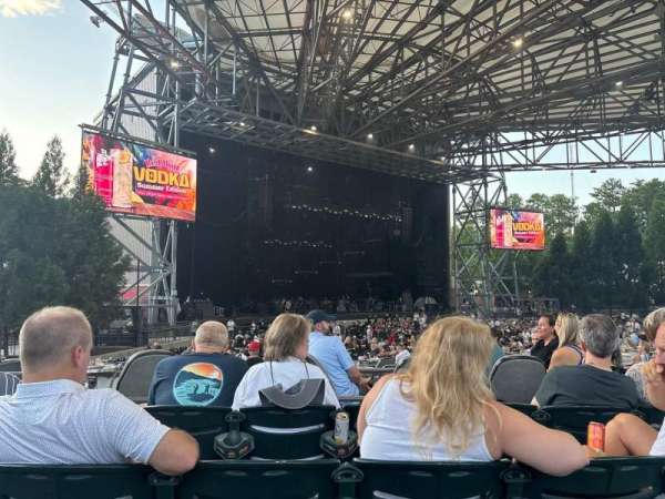 Ameris Bank Amphitheatre, section: 105, row: F, seat: 7