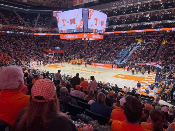Thompson-Boling Arena, section: 119, row: 17, seat: 1