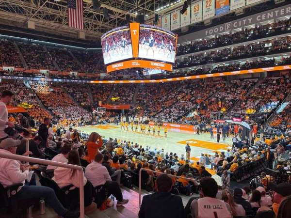 Thompson-Boling Arena, section: 117, row: 14, seat: 5