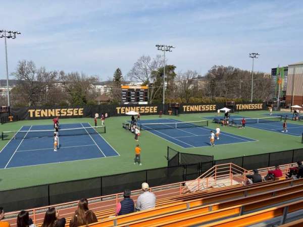 Barksdale Tennis Stadium, section: Left, row: L, seat: 18