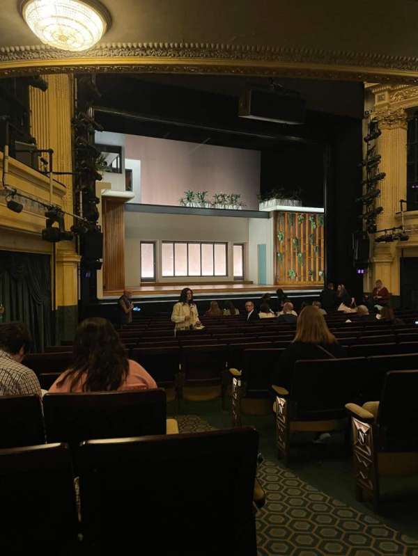 Hudson Theatre, section: Orchestra L, row: Q, seat: 3