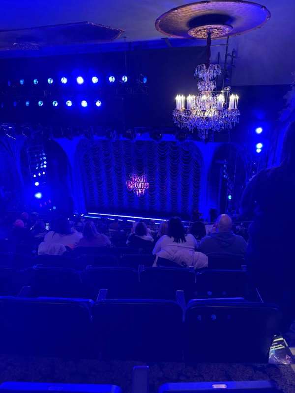 Lunt-Fontanne Theatre, section: Middle Mezzanine RC, row: J, seat: 128
