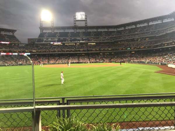 Citizens Bank Park, section: 142, row: 1, seat: 19