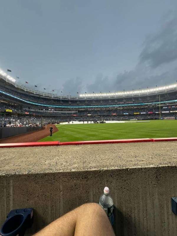 Yankee Stadium, section: 106, row: 1, seat: 8