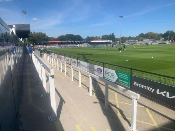 Hayes Lane, section: West, row: 4, seat: 200