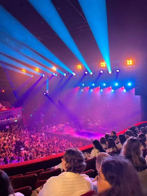 L'Olympia, section: Mezzanine, row: 6, seat: 38
