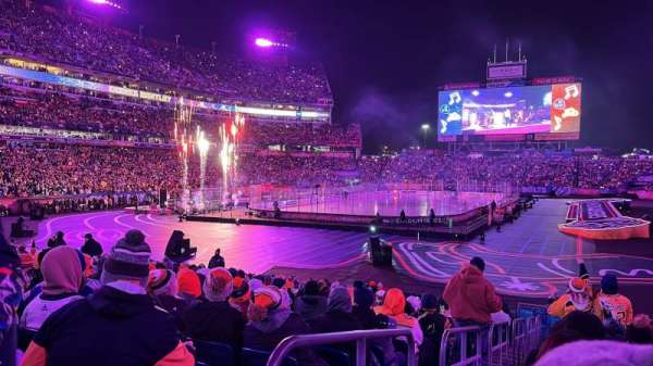 Nissan Stadium, section: 121, row: V, seat: 12
