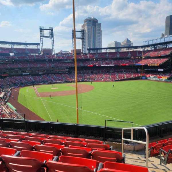 Busch Stadium, section: 230, row: 7, seat: 9