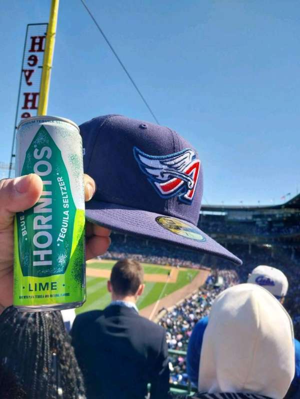 Wrigley Field, section: 406L, row: 3, seat: 10
