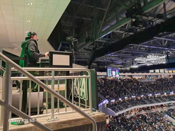 Fiserv Forum, section: 214, row: 10, seat: 17