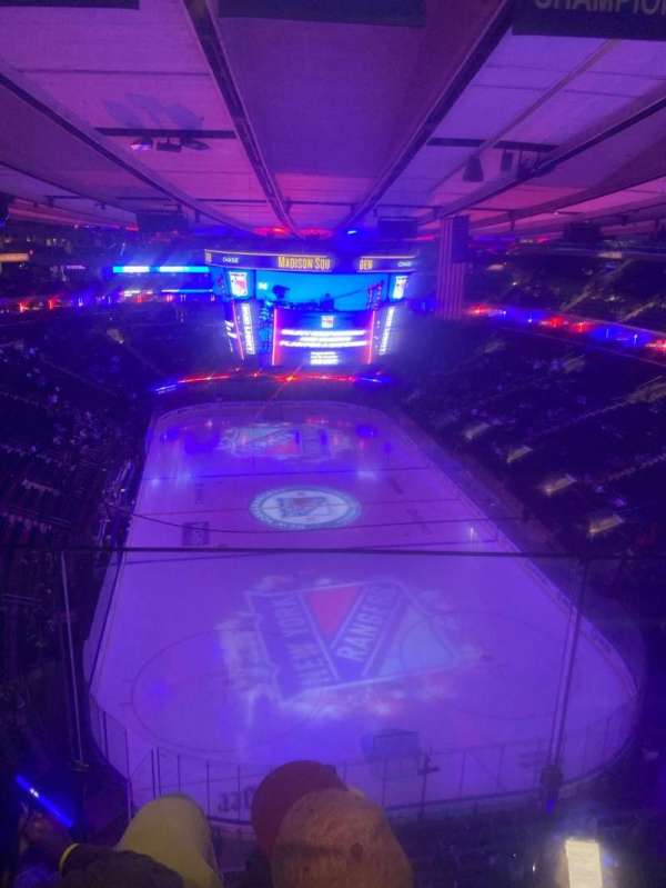 Madison Square Garden, section: 319, row: 2, seat: 21