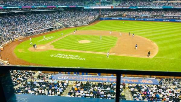 Citi Field, section: 311, row: 1, seat: 14