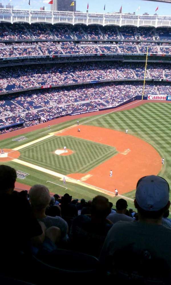 Yankee Stadium, section: 413, row: 14, seat: 9