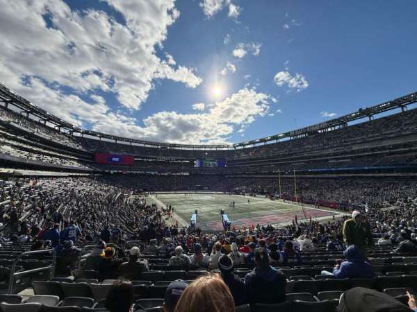 MetLife Stadium, section: 104, row: 36, seat: 24